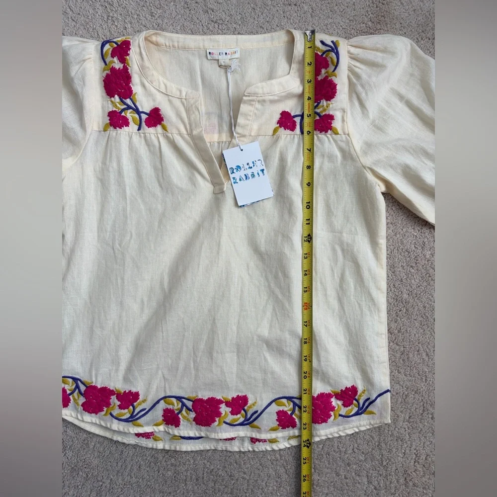 Roller Rabbit NWT Column Embroidery Michi Cream V Neck Top‎ Women's Size S - Picture 13 of 14
